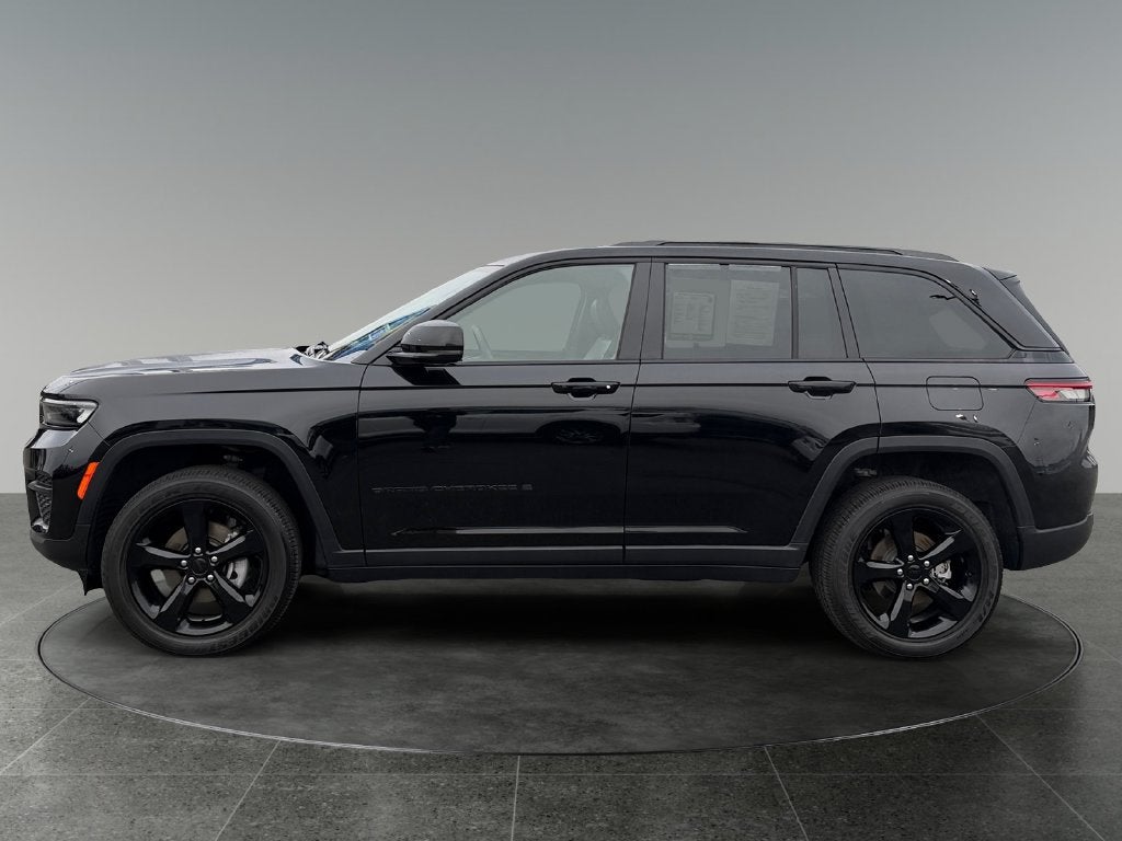 2023 Jeep Grand Cherokee Altitude X 4x4