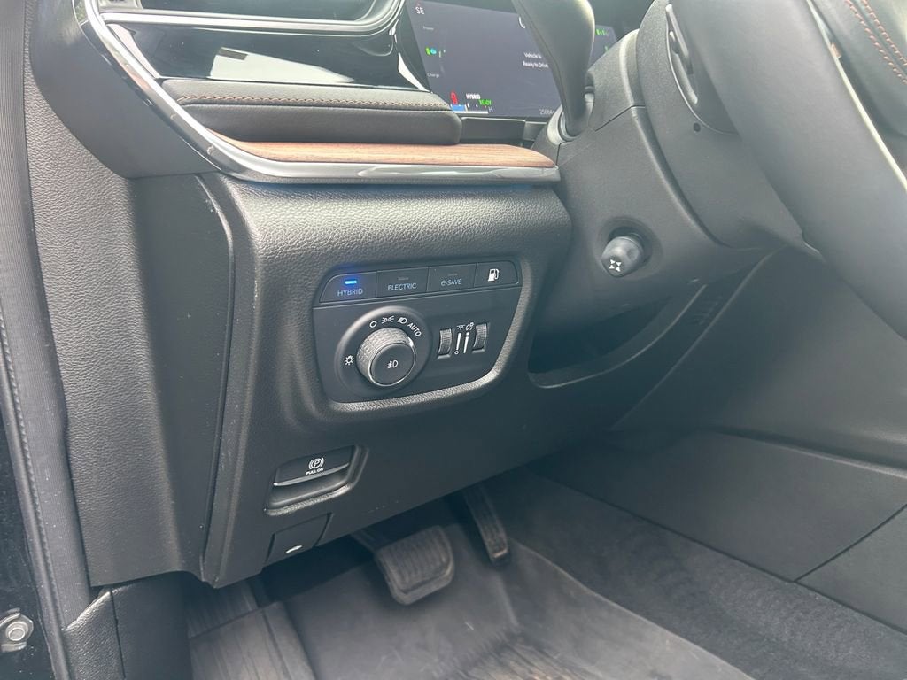 2022 Jeep Grand Cherokee 4xe Summit