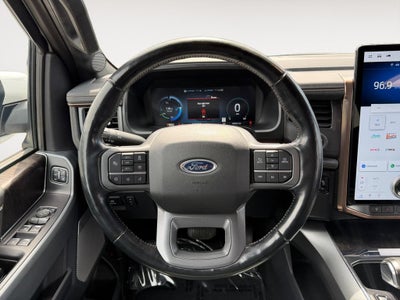 2023 Ford F-150 Lightning LARIAT