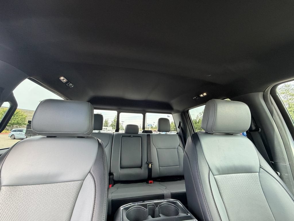 2023 Ford F-150 Lightning LARIAT