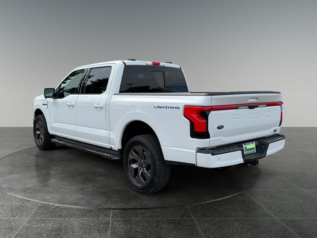 2023 Ford F-150 Lightning LARIAT