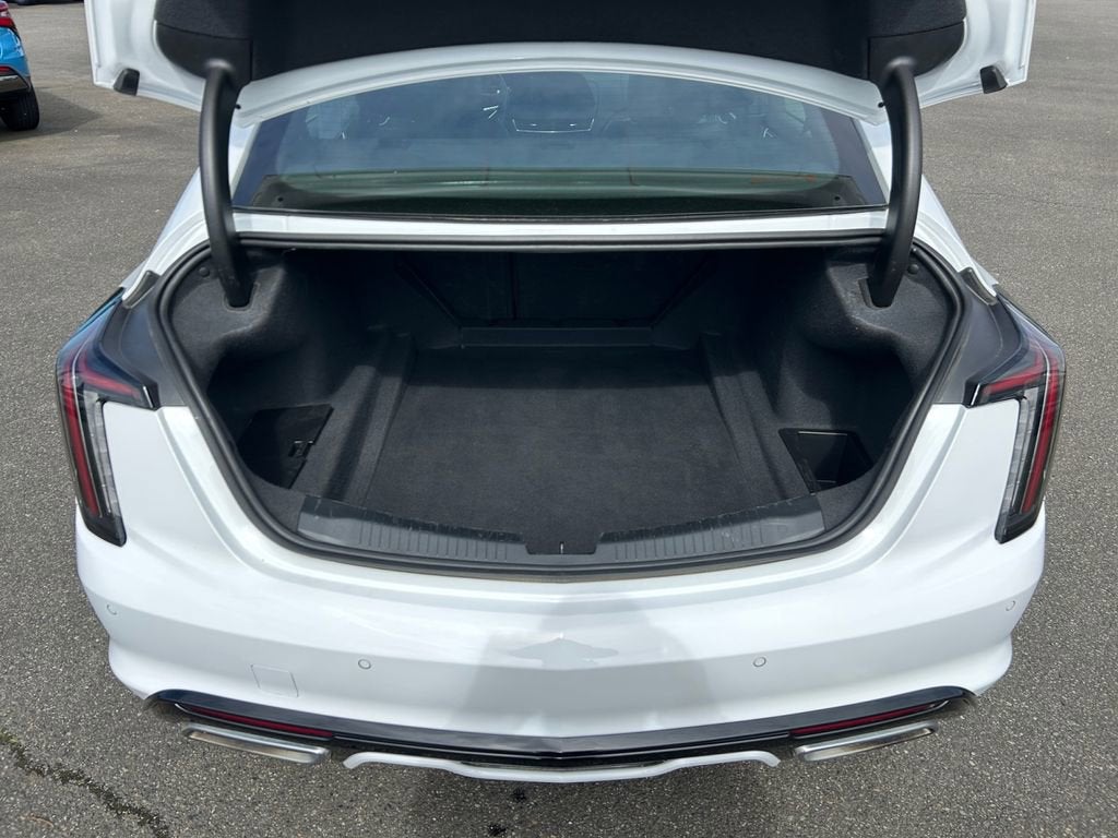 2025 Cadillac CT5 Sport