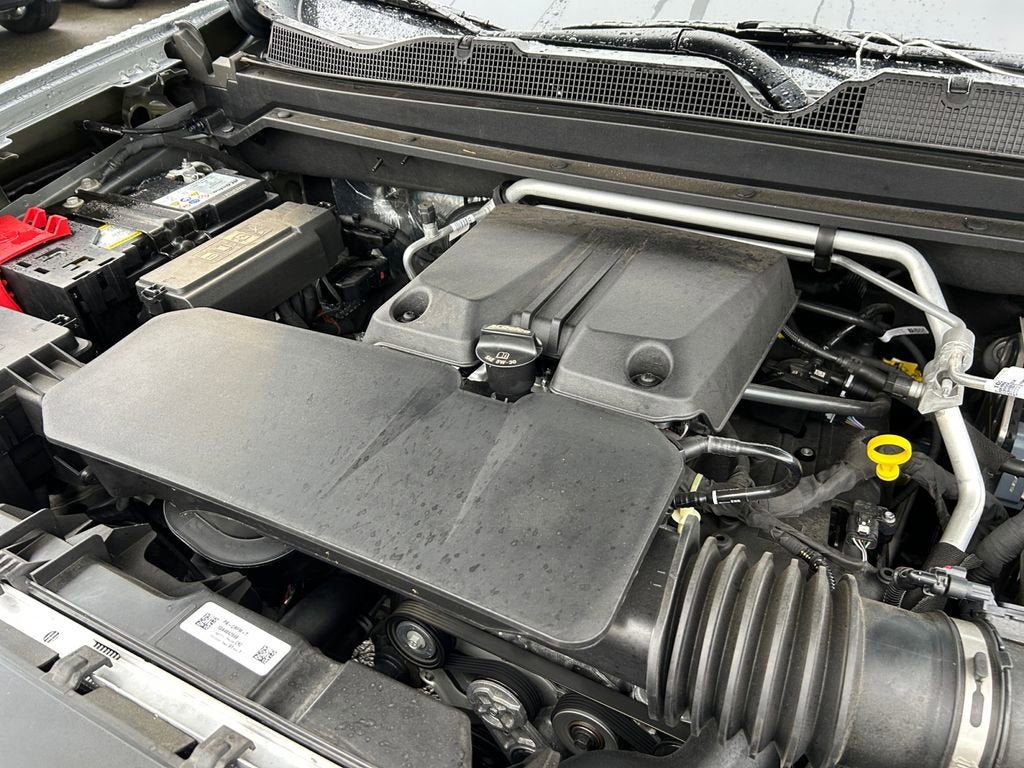 2025 Chevrolet Colorado WT/LT