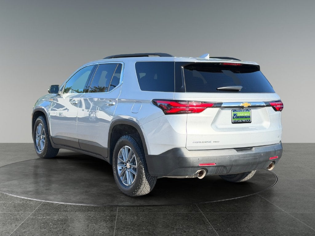 2022 Chevrolet Traverse LT Cloth