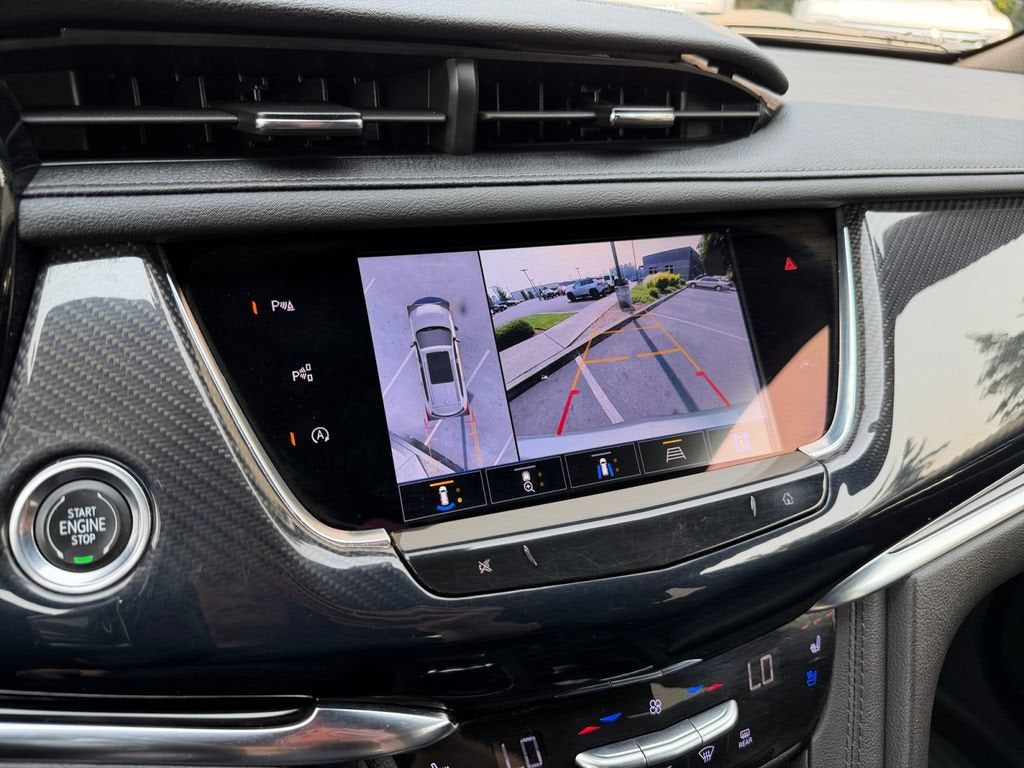 2024 Cadillac XT6 Sport