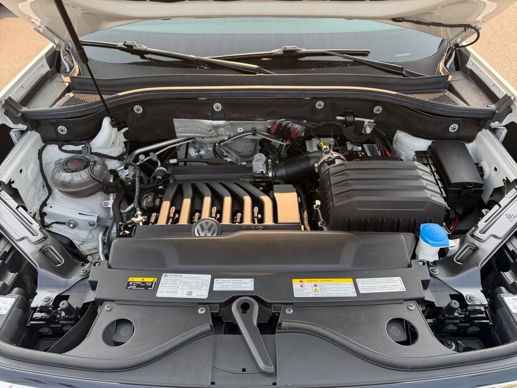 2022 Volkswagen Atlas 3.6L V6 SE w/Technology