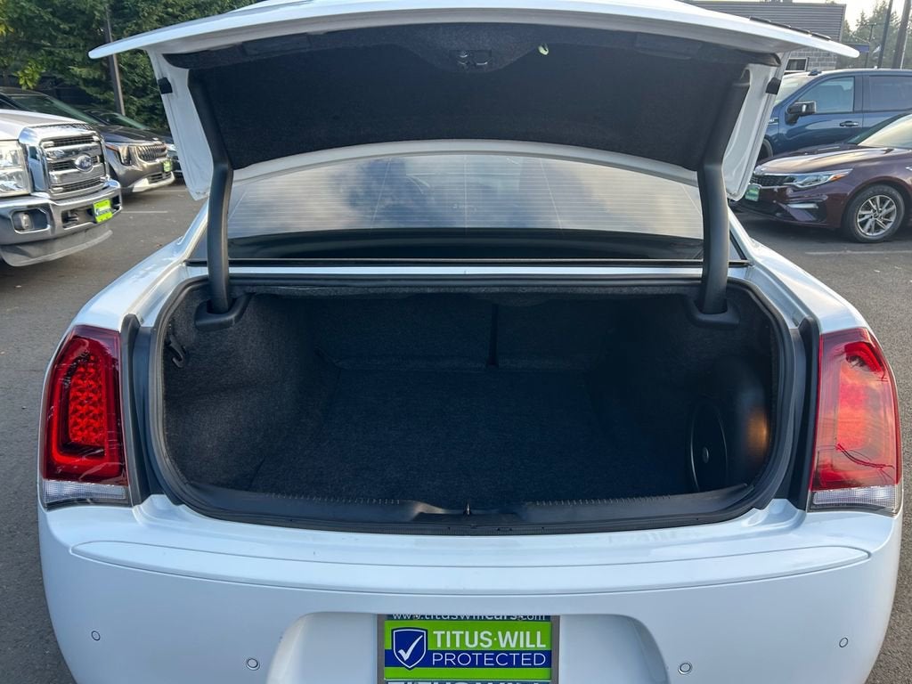 2022 Chrysler 300 300S