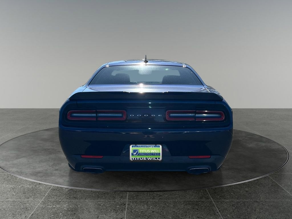 2015 Dodge Challenger SXT Plus