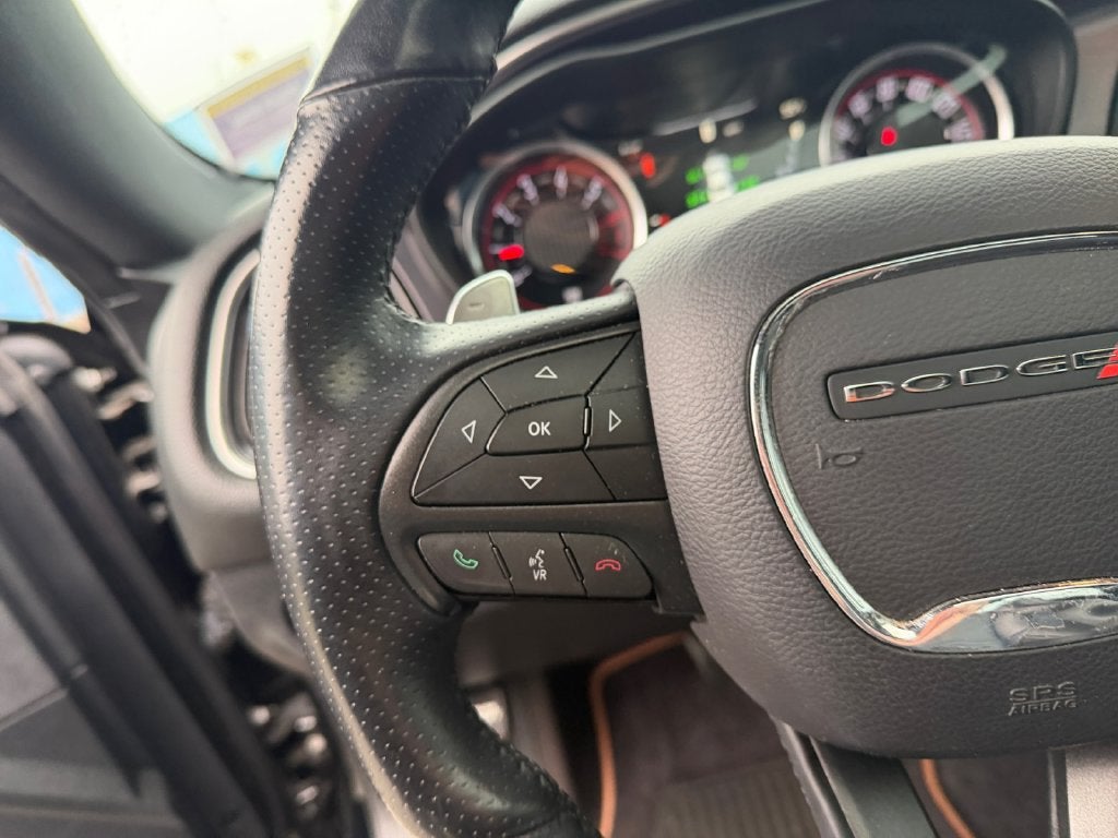 2016 Dodge Challenger R/T Plus Shaker