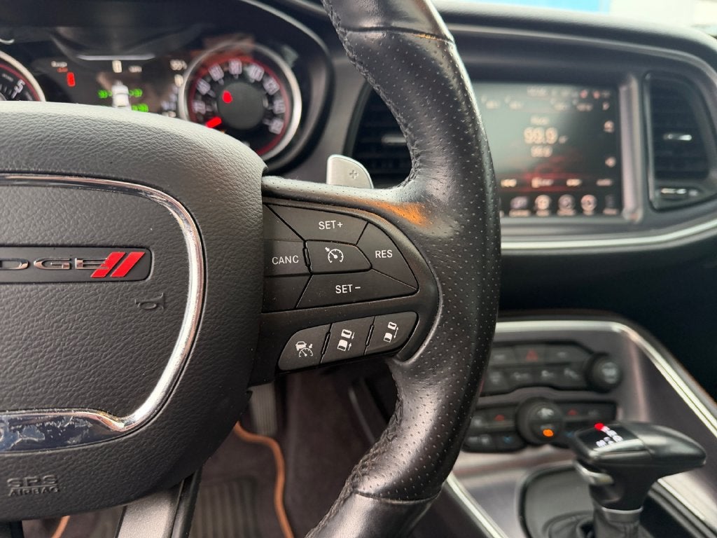 2016 Dodge Challenger R/T Plus Shaker
