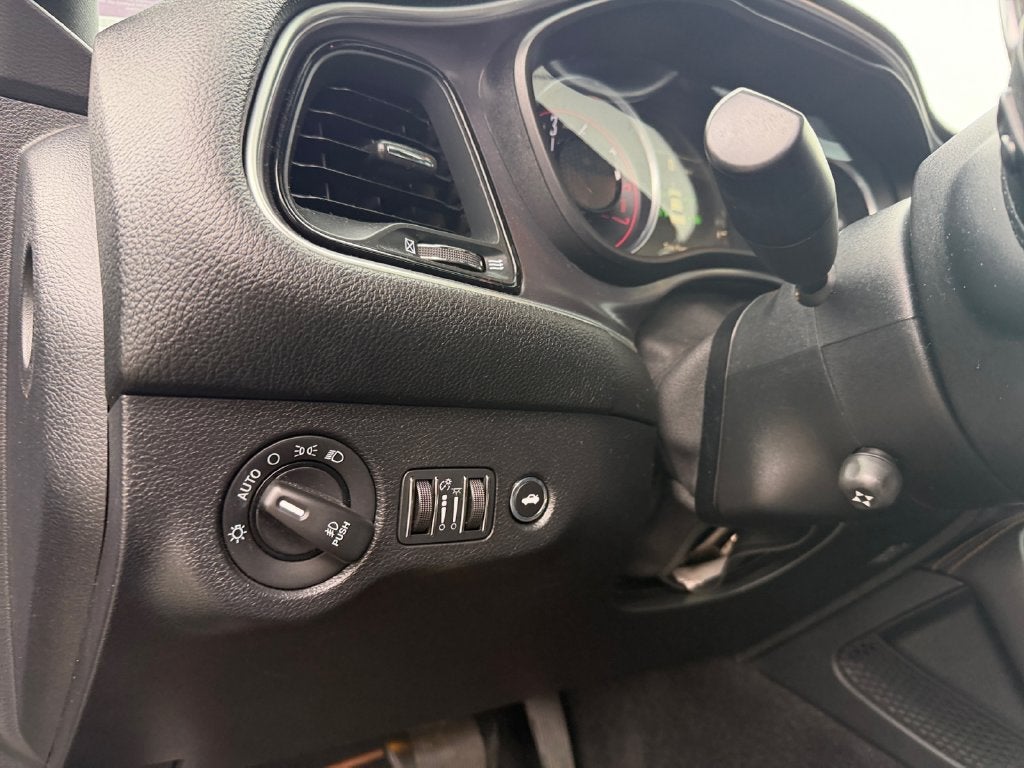 2016 Dodge Challenger R/T Plus Shaker