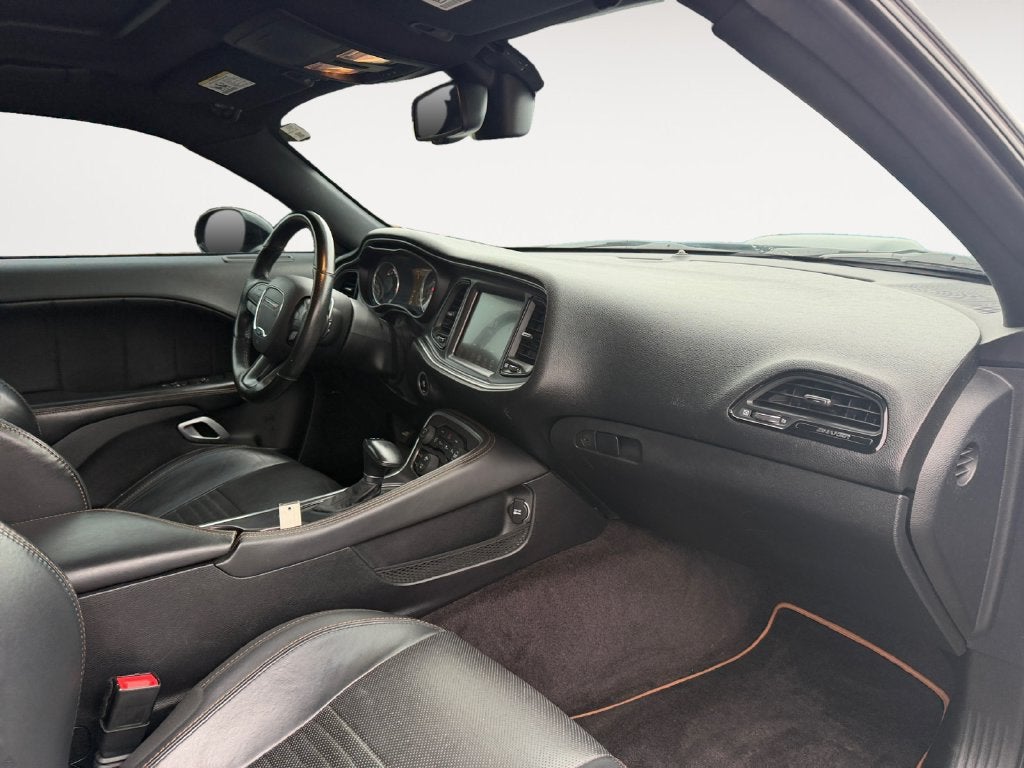 2016 Dodge Challenger R/T Plus Shaker