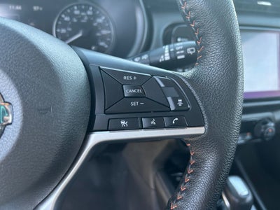 2021 Nissan Kicks SR