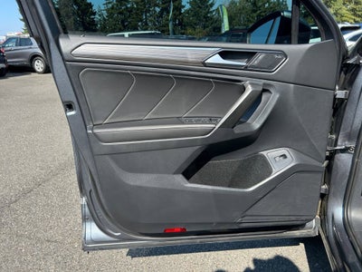 2022 Volkswagen Tiguan SEL R-Line