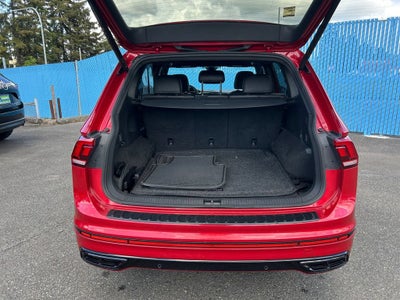 2024 Volkswagen Tiguan SE R-Line Black