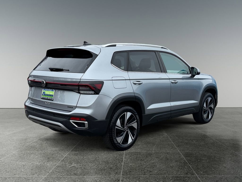 2025 Volkswagen Taos SE