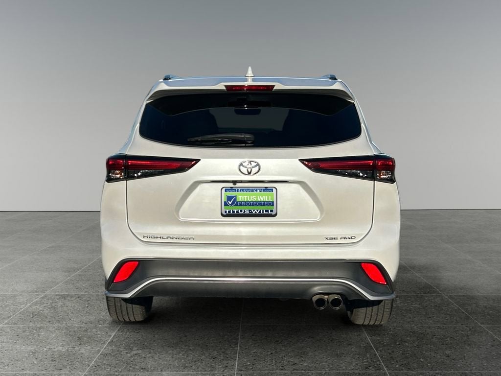 2022 Toyota Highlander XSE