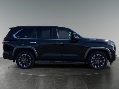 2023 Toyota Sequoia SR5
