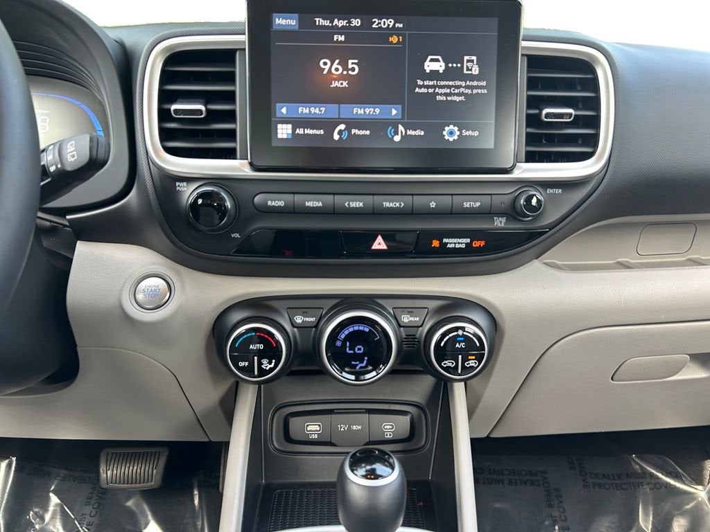2025 Hyundai Venue SEL