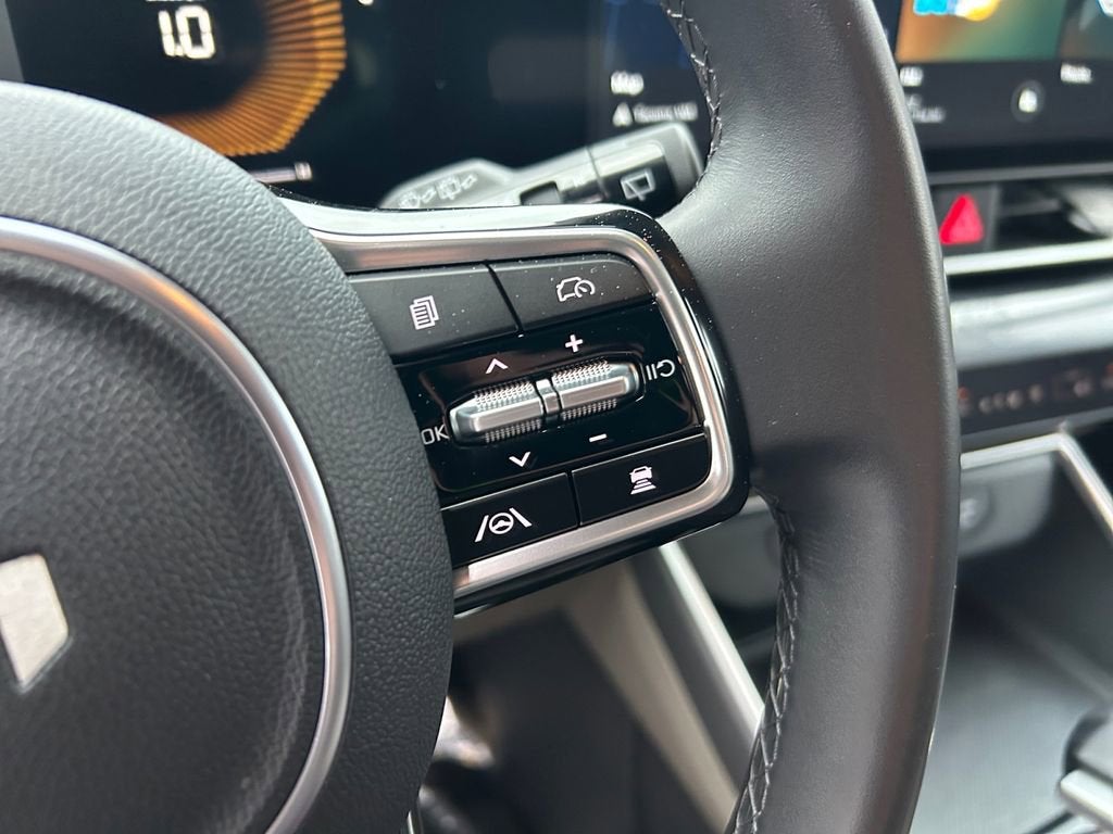 2025 Kia Carnival LXS