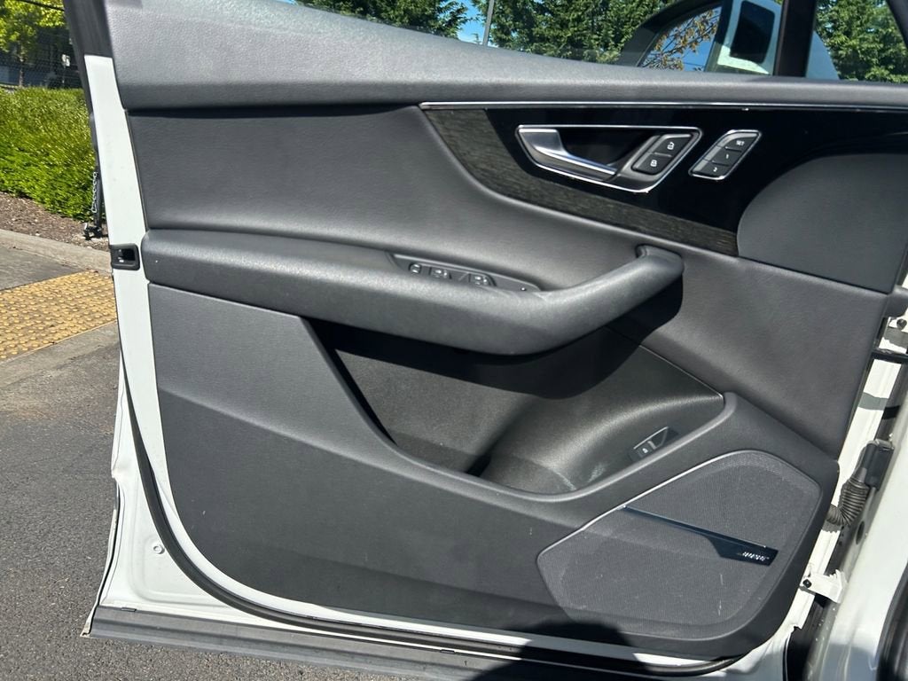 2018 Audi Q7 Premium Plus
