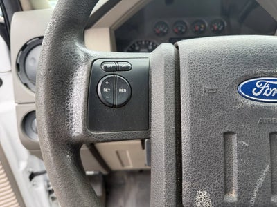 2009 Ford Super Duty F-350 DRW XL