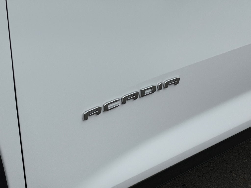 2024 GMC Acadia Elevation