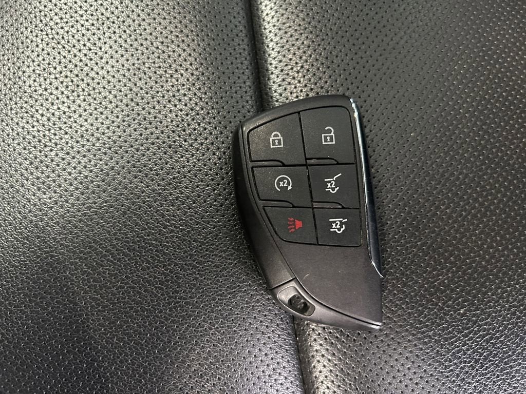 2023 GMC Yukon XL SLT