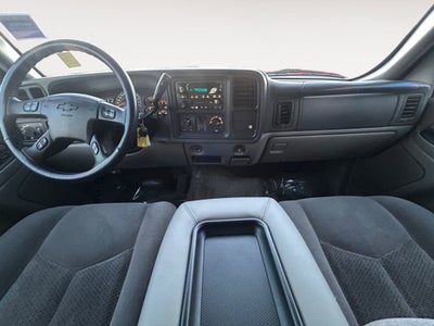2005 Chevrolet Tahoe LS