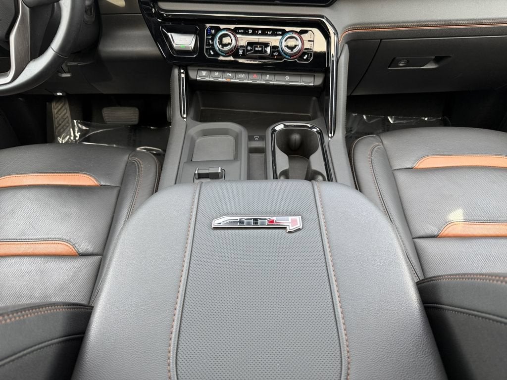 2025 GMC Sierra 3500 HD AT4