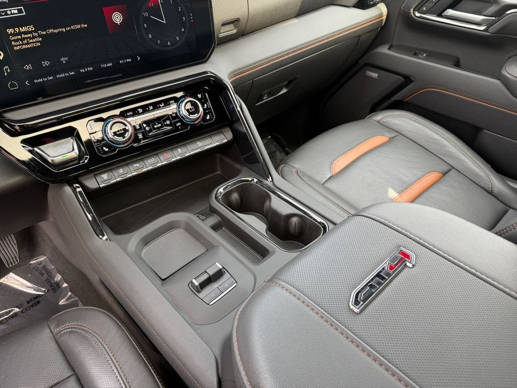 2025 GMC Sierra 3500 HD AT4