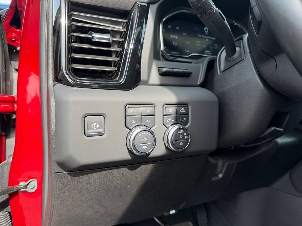 2025 GMC Sierra 3500 HD AT4