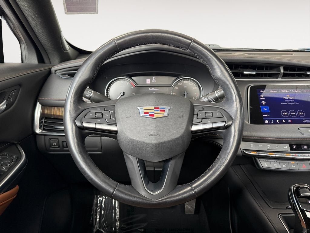 2023 Cadillac XT4 AWD Premium Luxury
