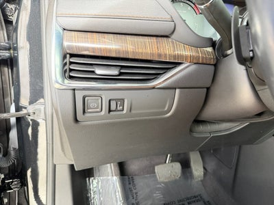 2023 Cadillac XT4 AWD Premium Luxury