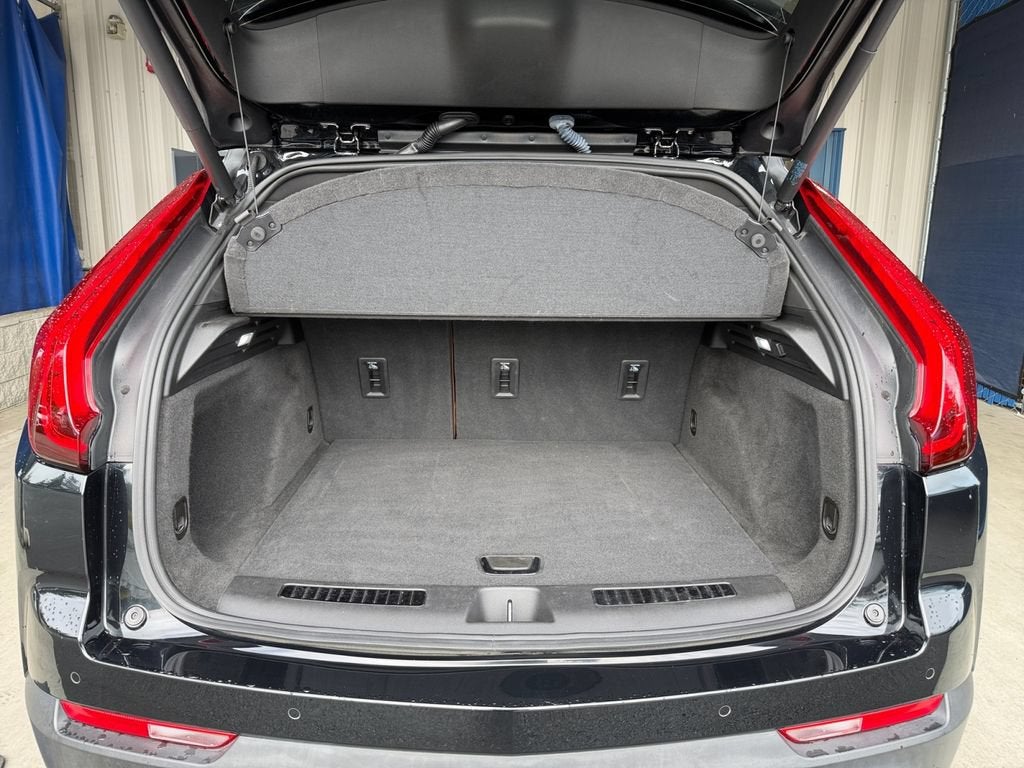 2023 Cadillac XT4 AWD Premium Luxury
