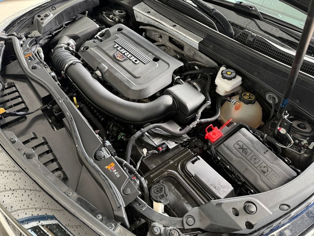 2023 Cadillac XT4 AWD Premium Luxury