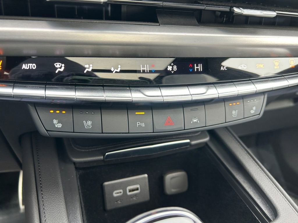 2024 Cadillac XT4 Sport