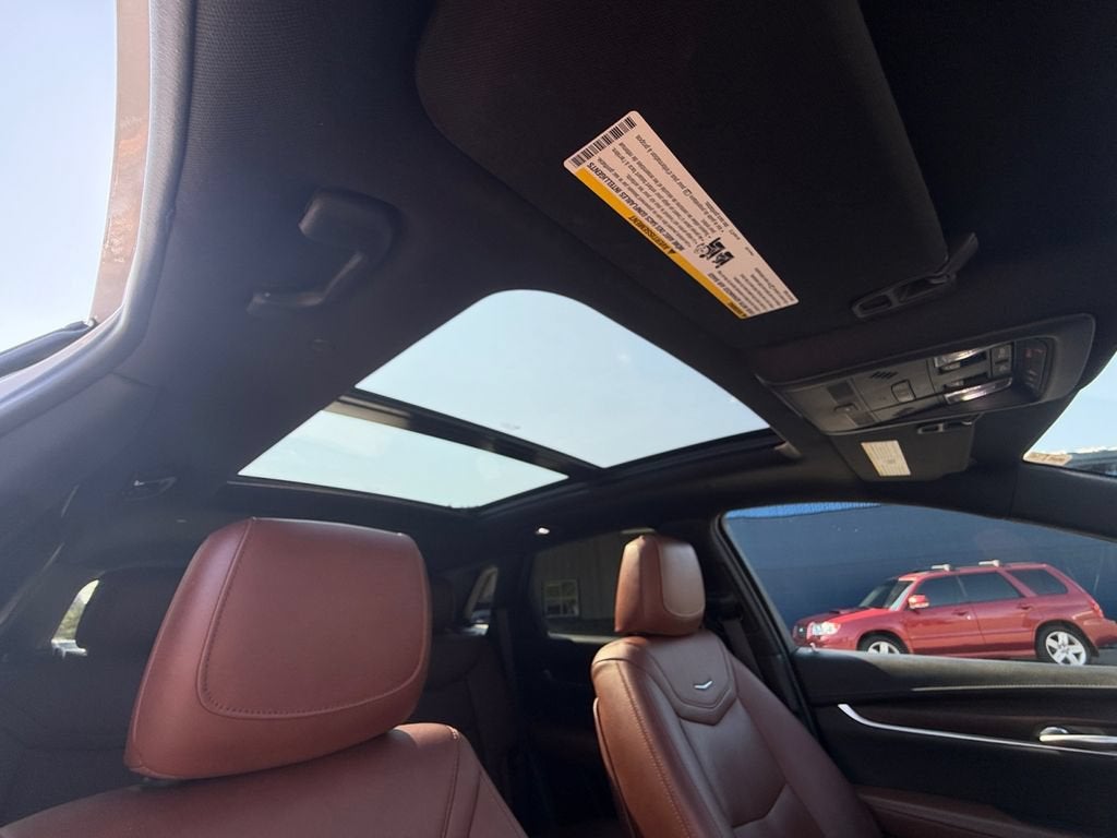 2023 Cadillac XT5 AWD Sport