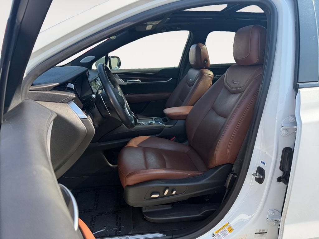 2023 Cadillac XT5 AWD Sport