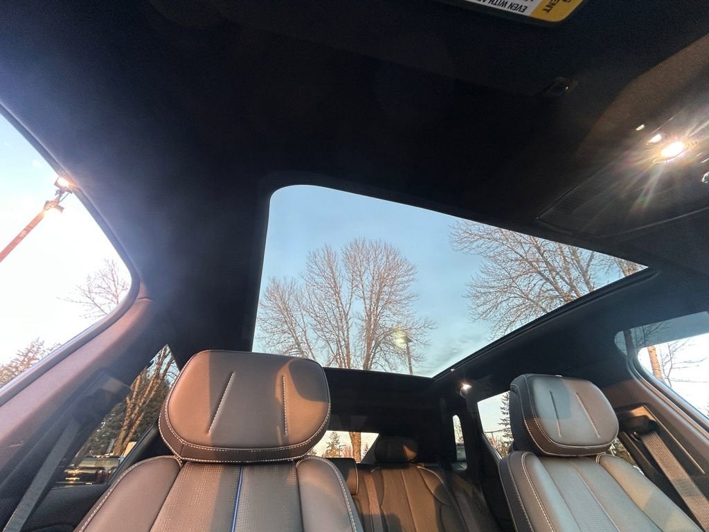 2025 Cadillac LYRIQ Sport 1