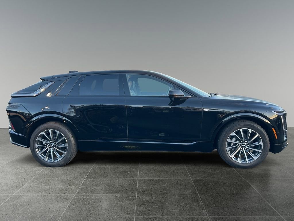 2025 Cadillac LYRIQ Sport 1