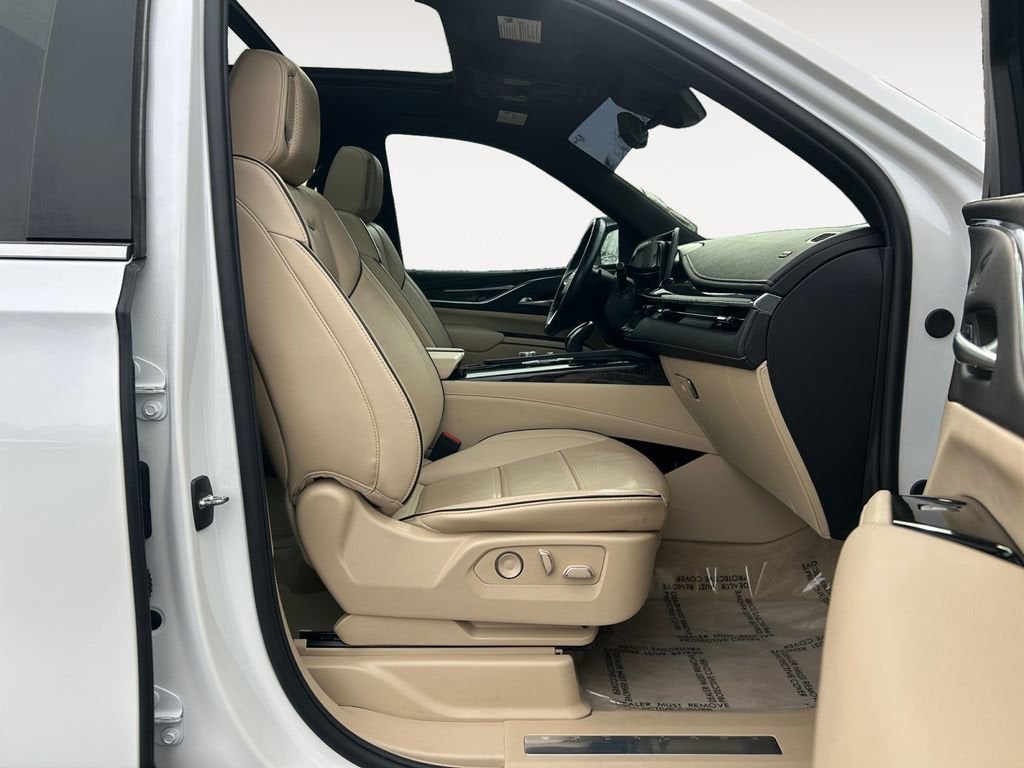 2024 Cadillac Escalade Premium Luxury