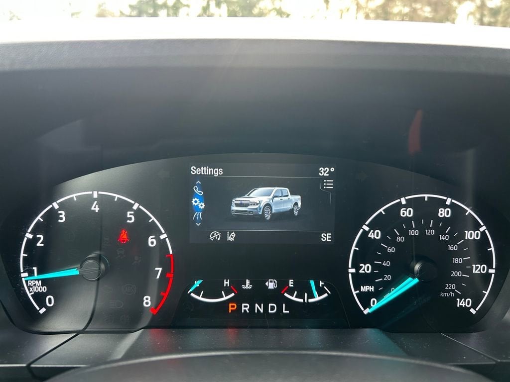 2022 Ford Maverick XL