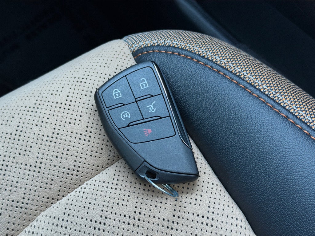 2025 Chevrolet Equinox ACTIV