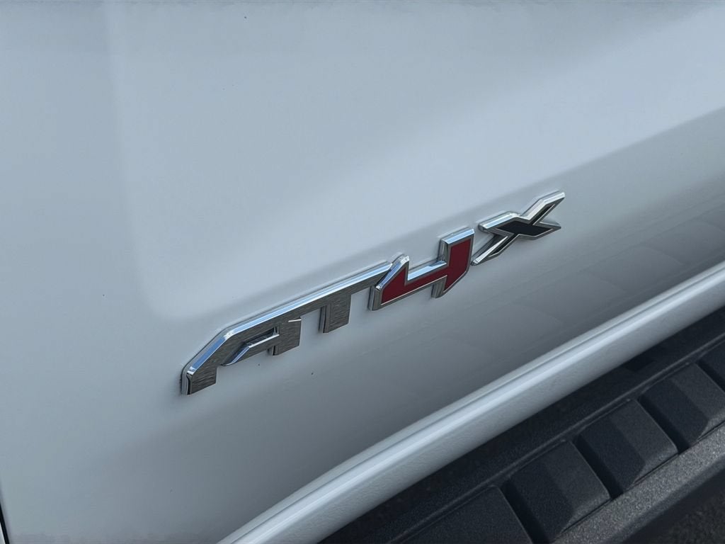 2024 GMC Sierra 1500 AT4X