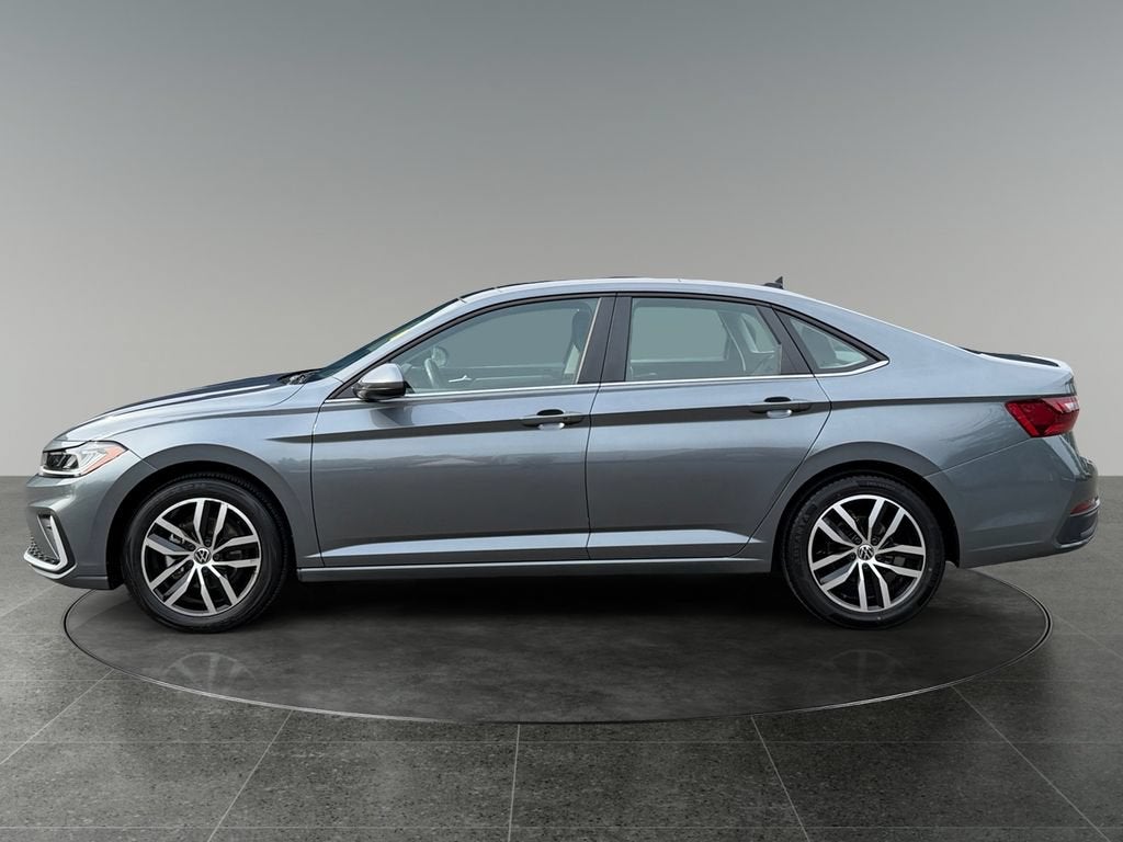 2025 Volkswagen Jetta SE