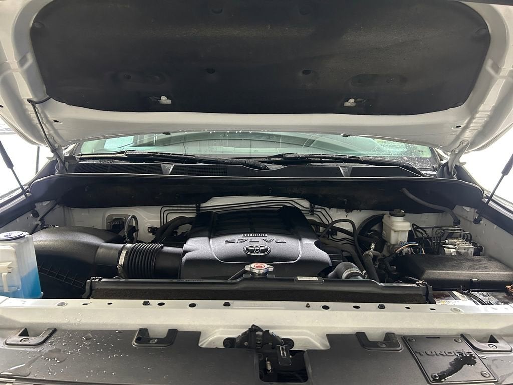 2018 Toyota Tundra 4WD SR5