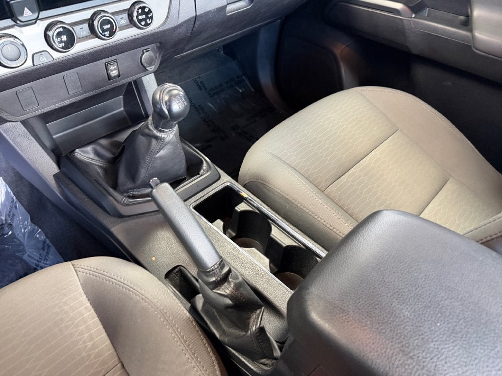 2017 Toyota Tacoma SR5