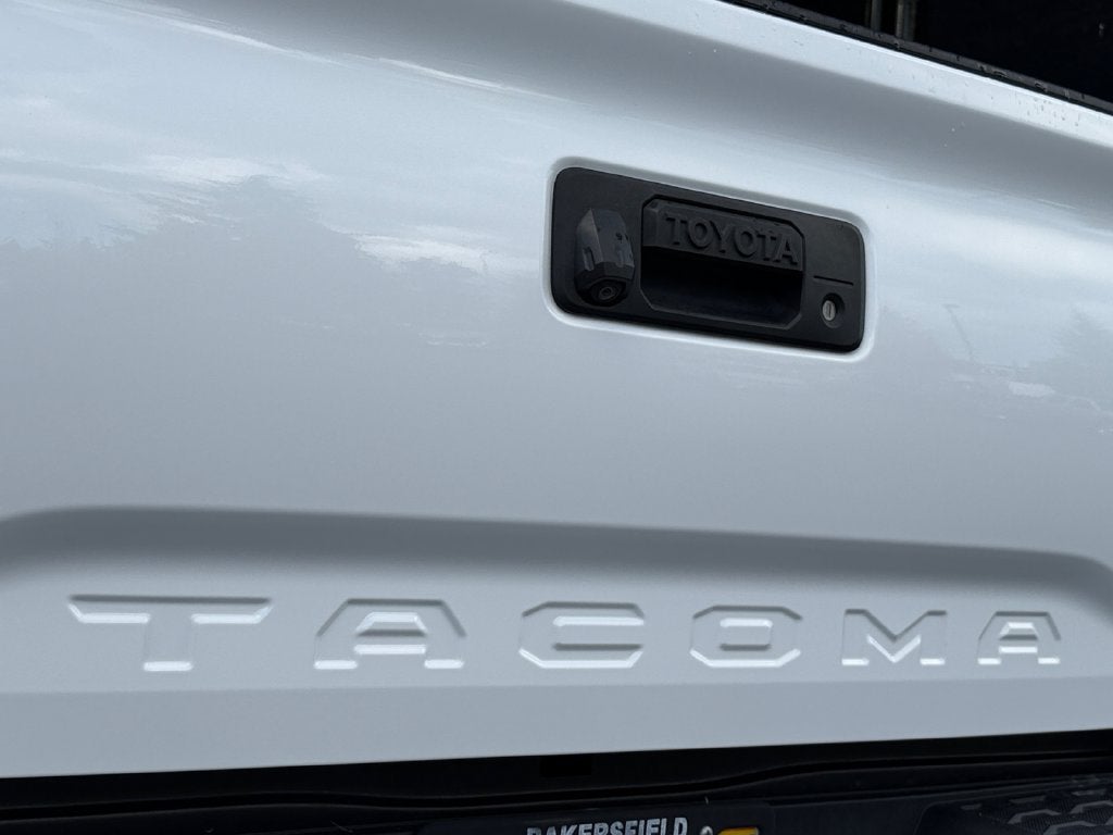 2017 Toyota Tacoma SR5
