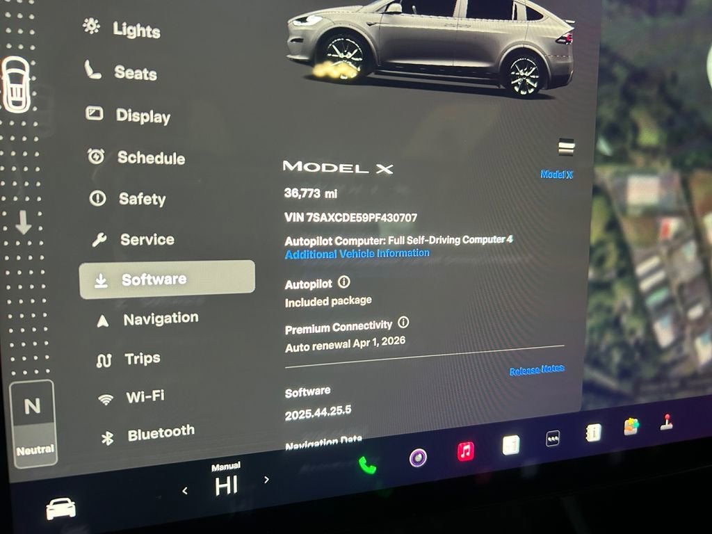 2023 Tesla Model X Base
